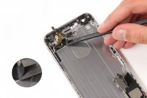 تعویض فلت کلید پاور آیفون 6 پلاس