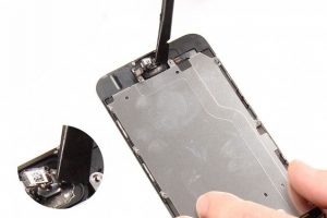 تعویض دکمه هوم آیفون 6