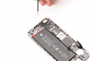 تعویض مادربرد آیفون 6