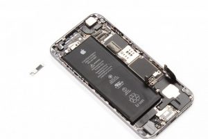 تعویض مادربرد آیفون 6