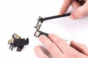 تعویض کابل اتصال وای فای و بلوتوث آیفون 6