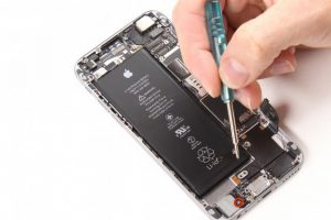 تعویض کانکتور شارژ آیفون 6