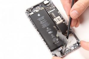 تعویض کانکتور شارژ آیفون 6