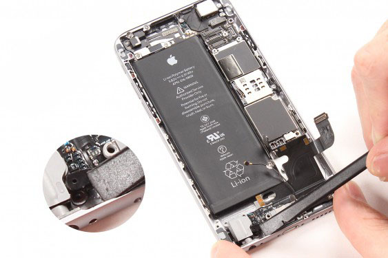 تعویض کانکتور شارژ آیفون 6