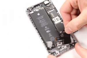 تعویض کانکتور شارژ آیفون 6