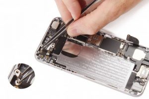 جداسازی برد گوشی آیفون 6