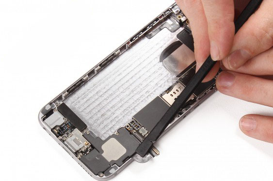 جداسازی برد گوشی آیفون 6