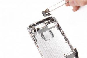 تعویض فلت کلید پاور آیفون 6