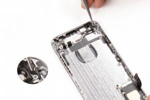 تعویض فلت کلید پاور آیفون 6