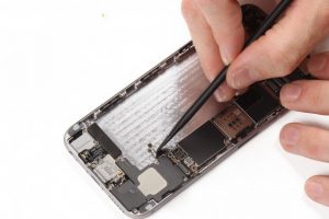 جداسازی برد گوشی آیفون 6