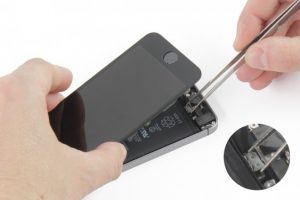 جداسازی صفحه نمایش آیفون SE