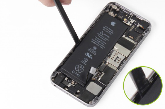 تعویض باتری آیفون SE