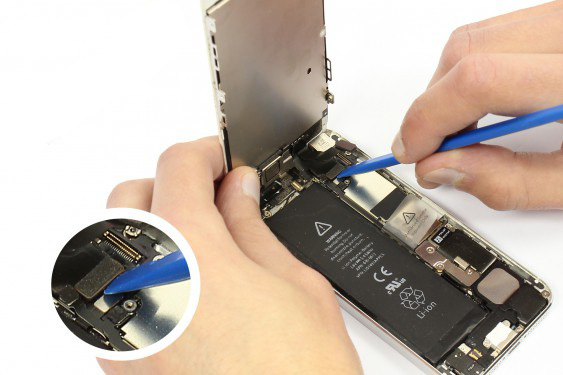 نحوه جداسازی صفحه نمایش آیفون 5