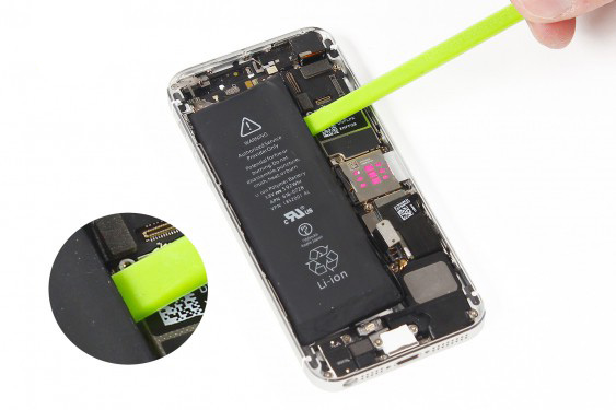 تعویض باتری آیفون 5 اس