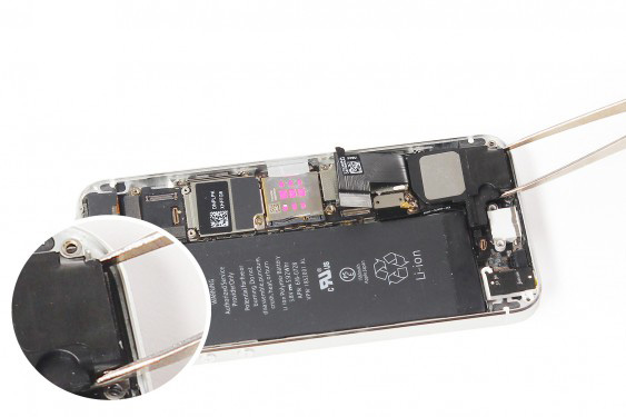 تعویض کانکتور شارژ آیفون 5 اس