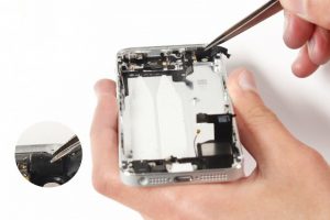 تعویض دکمه پاور آیفون 5 اس