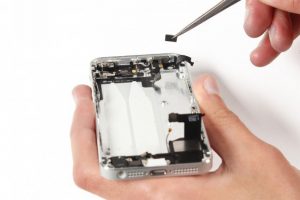 تعویض دکمه پاور آیفون 5 اس