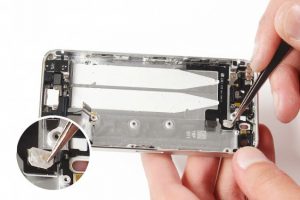 تعویض دکمه پاور آیفون 5 اس