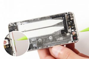 تعویض دکمه پاور آیفون 5 اس