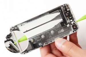 تعویض دکمه پاور آیفون 5 اس