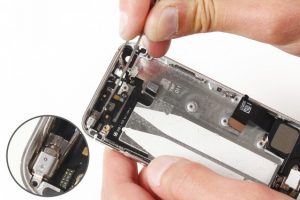 تعویض فلت کلید پاور و ولوم آیفون 5 اس