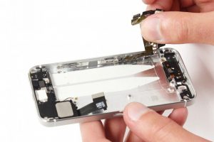 تعویض فلت کلید پاور و ولوم آیفون 5 اس