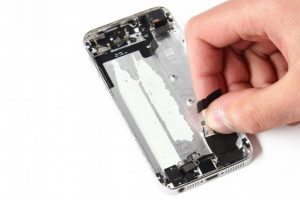 تعویض شاسی آیفون 5 اس