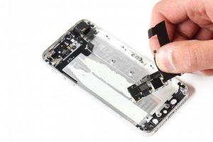 تعویض شاسی آیفون 5 اس