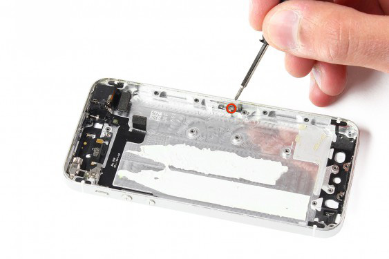 تعویض شاسی آیفون 5 اس