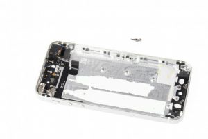 تعویض شاسی آیفون 5 اس