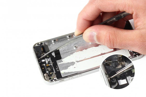 تعویض شاسی آیفون 5 اس