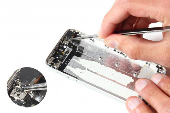 تعویض شاسی آیفون 5 اس