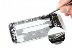 تعویض شاسی آیفون 5 اس