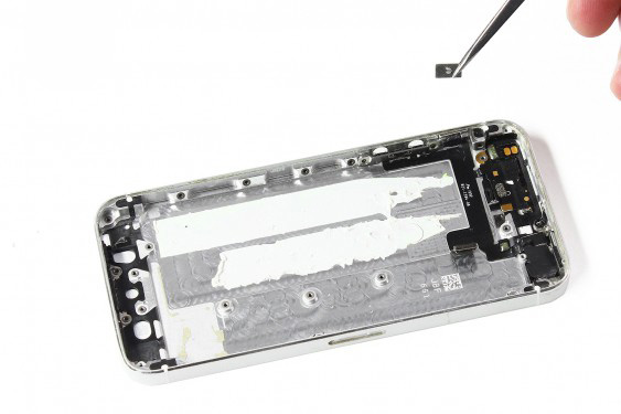 تعویض شاسی آیفون 5 اس