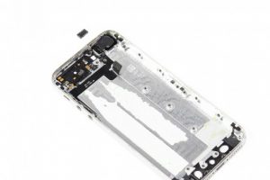 تعویض شاسی آیفون 5 اس