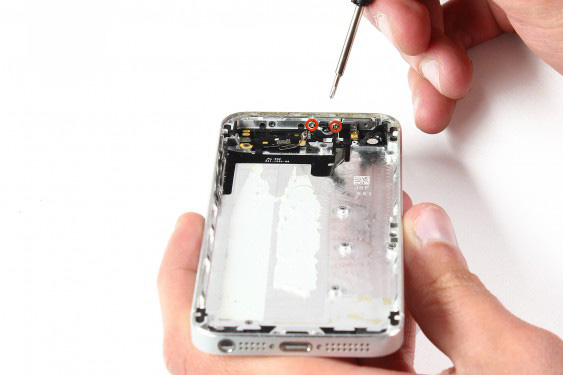 تعویض شاسی آیفون 5 اس