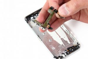 تعویض شاسی آیفون 5 اس