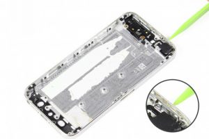 تعویض شاسی آیفون 5 اس