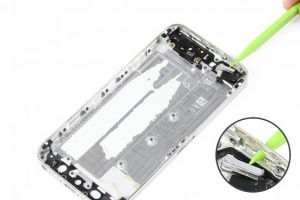 تعویض شاسی آیفون 5 اس