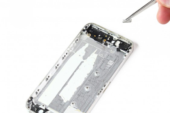 تعویض شاسی آیفون 5 اس
