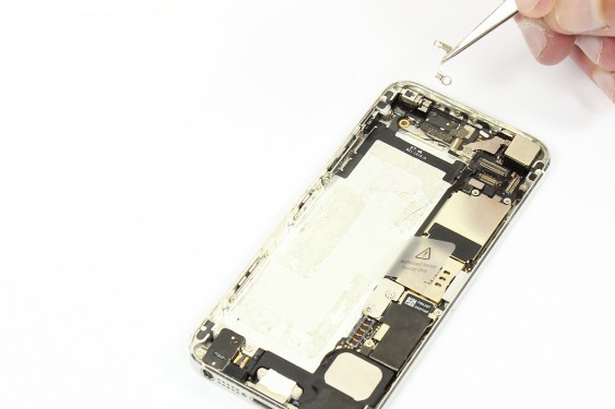 تعویض ویبراتور آیفون 5