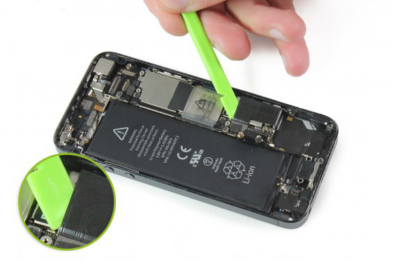 تعویض کانکتور شارژ آیفون 5