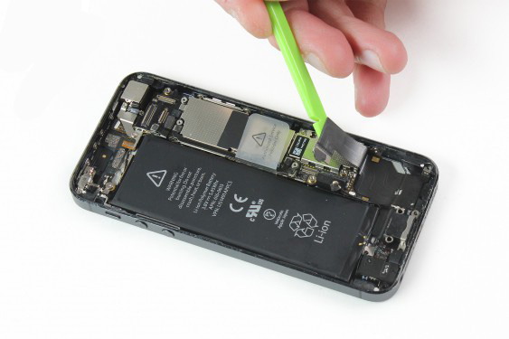 تعویض کانکتور شارژ آیفون 5