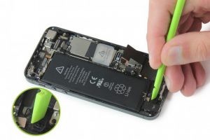 تعویض کانکتور شارژ آیفون 5