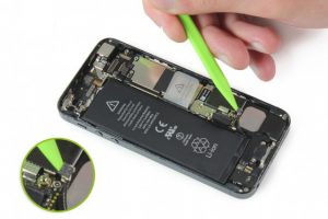 تعویض اسپیکر خارجی آیفون 5