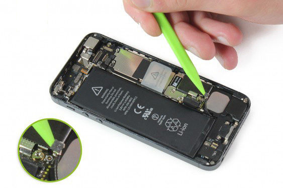 تعویض اسپیکر خارجی آیفون 5