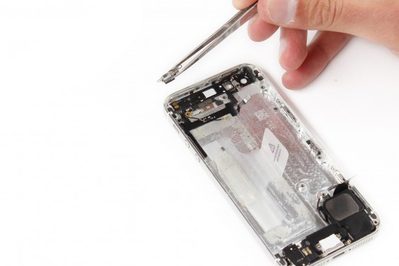 تعویض آنتن وای فای آیفون 5