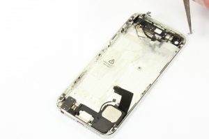 تعویض فلت کلید پاور آیفون 5