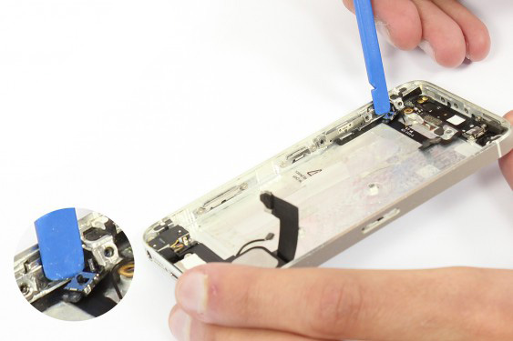 تعویض فلت کلید پاور آیفون 5