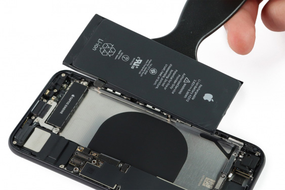 تعویض باتری آیفون اس ای 2